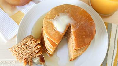 Skinny Pumpkin Pancakes